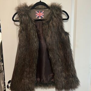Miss London Faux Fur Teddy Vest size small